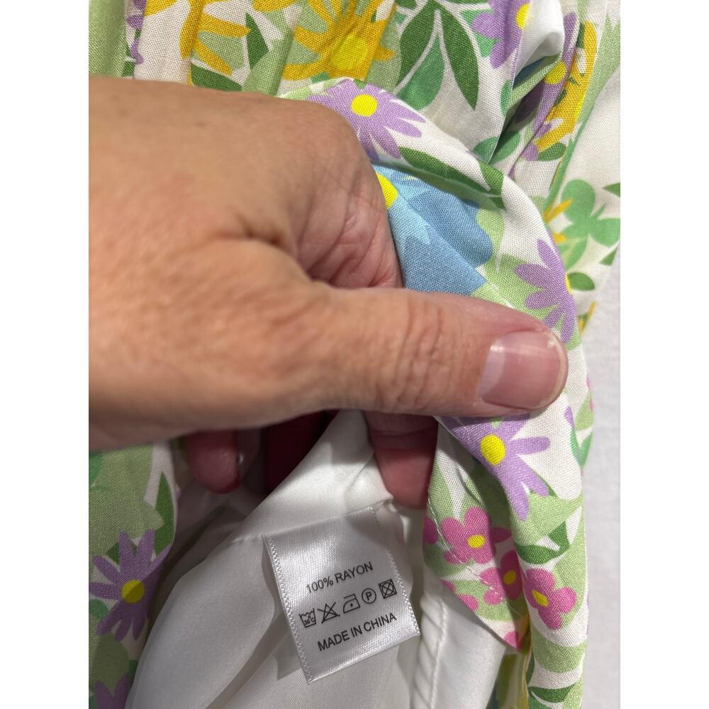 NWOT Blakely Floral Dress Smocked Top Lined Pockets 1x/2x - Picture 6 of 7
